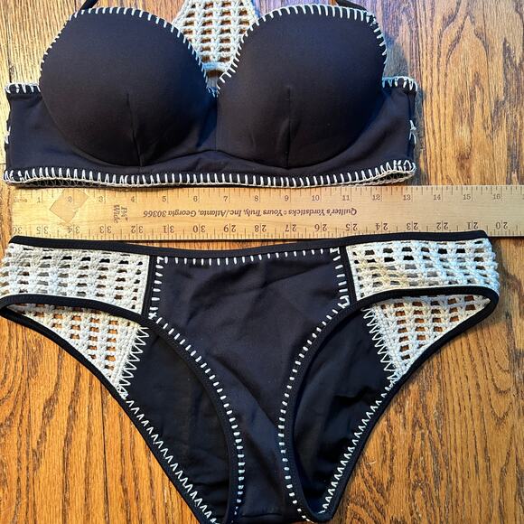 Victoria's Secret Black Crochet Getaway Macrame Bikini Swimsuit Medium - Picture 5 of 7